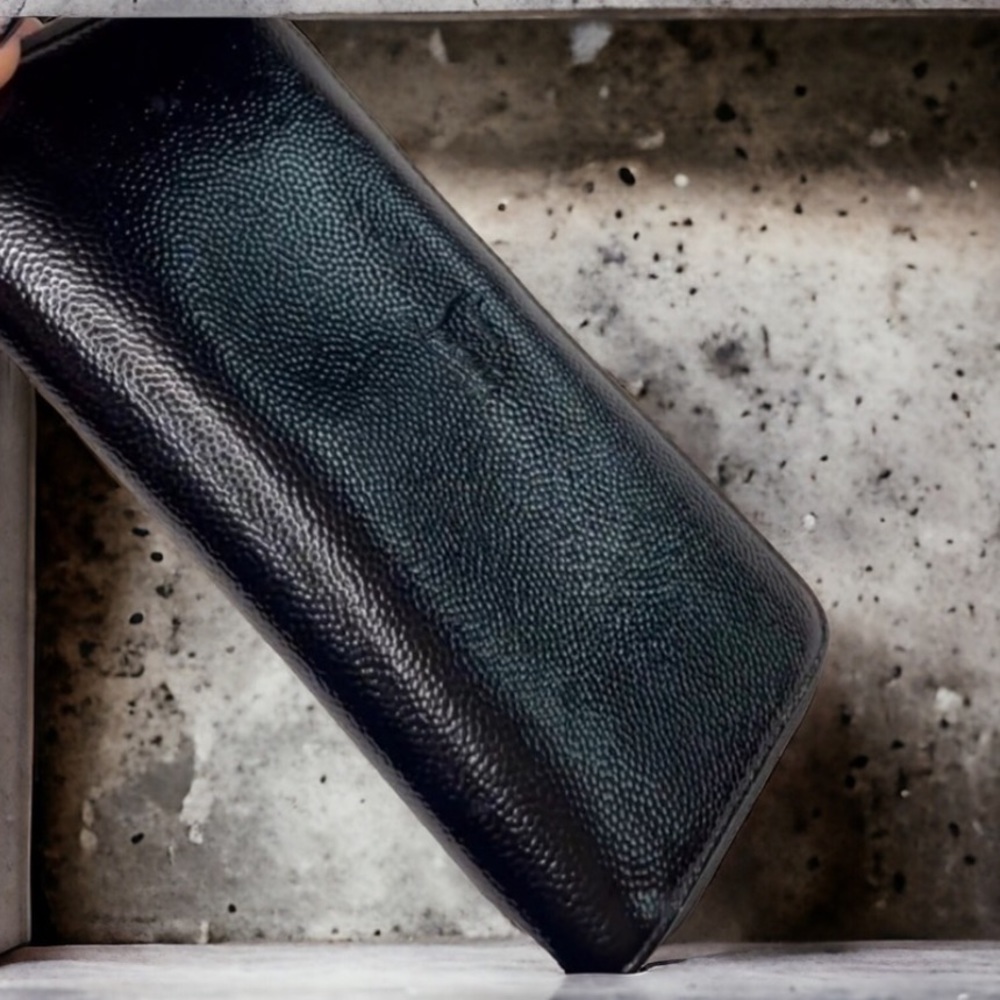 Authentic Christian Louibuton Zip Around Wallet